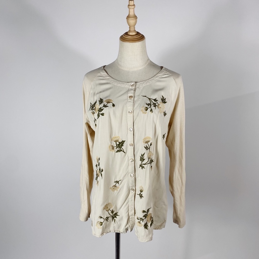 J. JILL Embroidered Woven Front Cream Floral Button Down Womens Medium